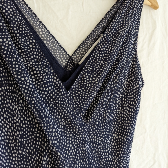 Flowy Diane Von Furstenberg Dita 100% silk blue & white dress - Picture 6 of 9